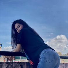 Giao lưu trao đổi em dâm , bán mỹ phẩm online